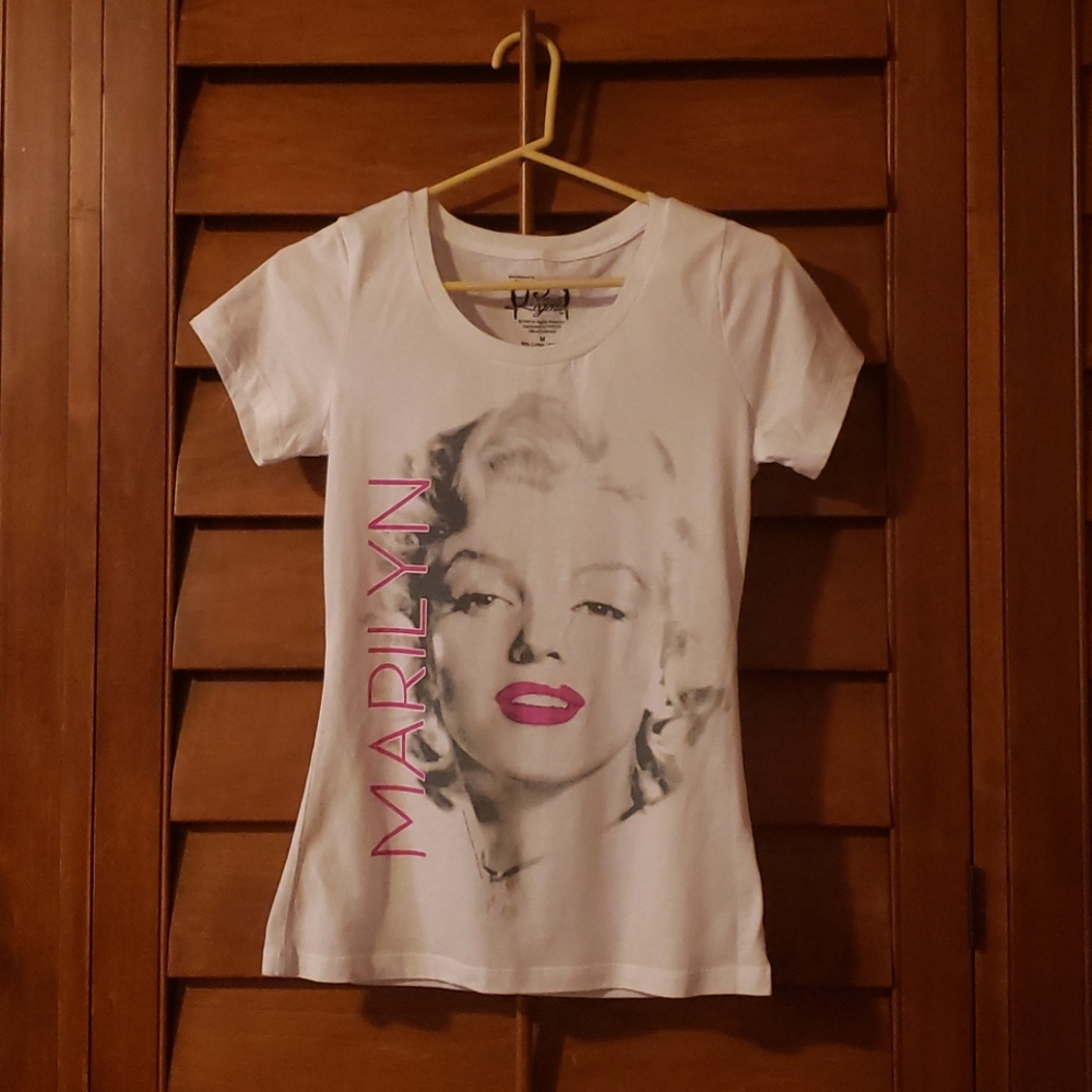 Marilyn Monroe fitted tee